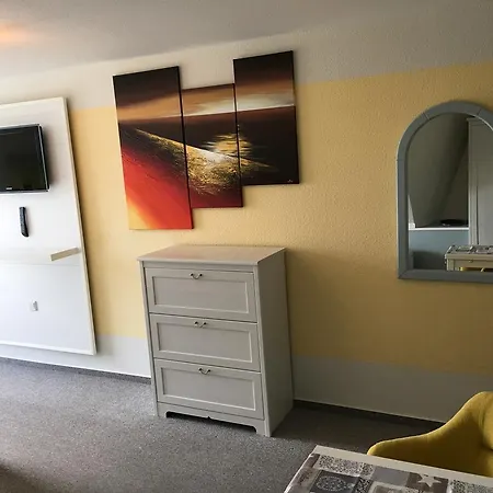 Hof Kranichstein 4*