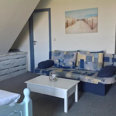 Hof Kranichstein بيت ضيافة 4*