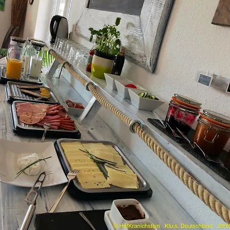 Hof Kranichstein 4*